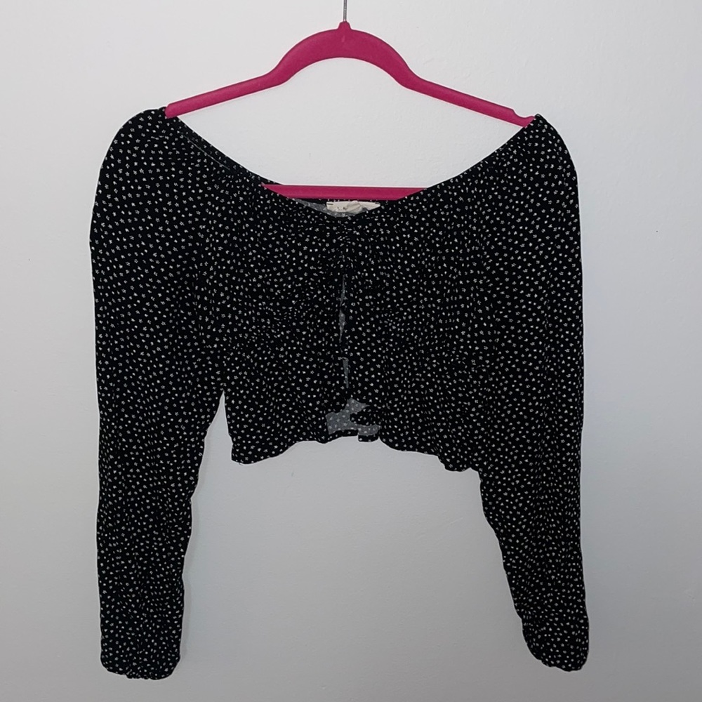 Pacsun Floral Cropped Long Sleeve- Adjustable tie in front/opens in middle